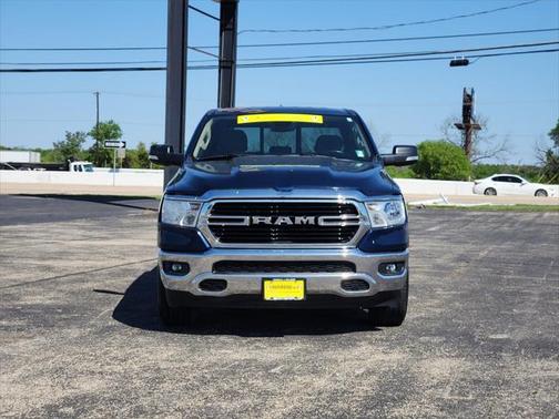 2020 RAM 1500 Lone Star Crew Cab 4x2 57' Box