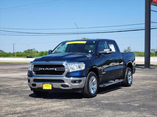 2020 RAM 1500 Lone Star Crew Cab 4x2 57' Box