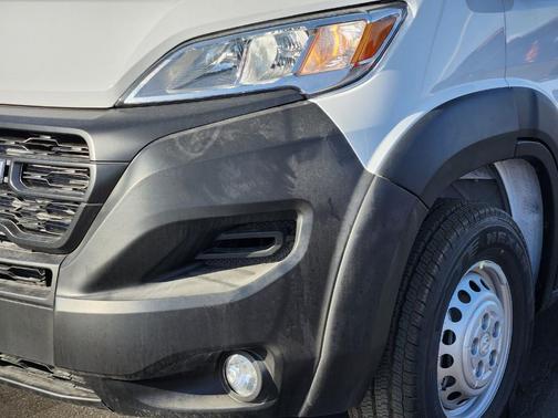 Bright White Clearcoat 2026 RAM ProMaster 2500 High Roof