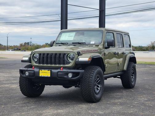 PJ5 2026 Jeep Wrangler Rubicon