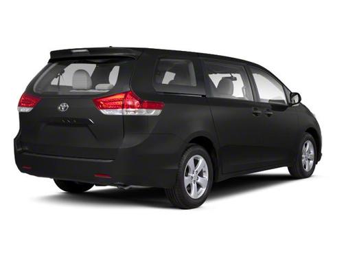 Black 2013 Toyota Sienna SE