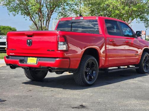 Flame Red Clearcoat 2022 RAM 1500 Big Horn