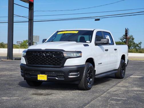 2025 RAM 1500 Tradesman Crew Cab 4x4 57' Box