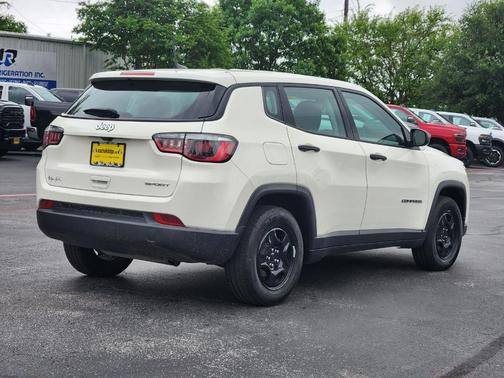 White Clearcoat 2020 Jeep Compass Sport