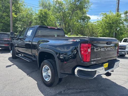 Black 2025 Chevrolet Silverado 3500 LT