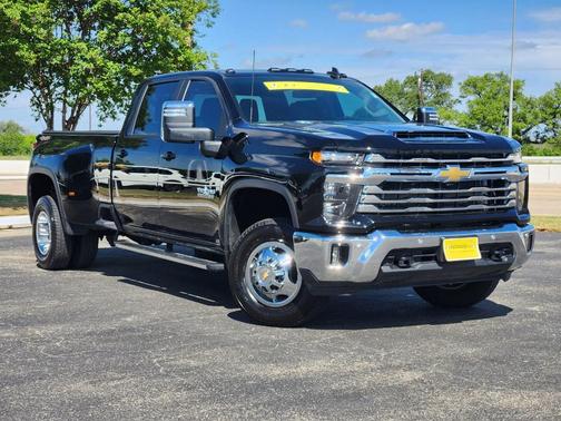 Black 2025 Chevrolet Silverado 3500 LT