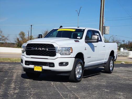 2023 RAM 2500 Big Horn Crew Cab 4x4 64' Box