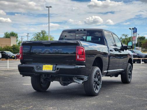Diamond Black 2026 RAM 2500 Laramie