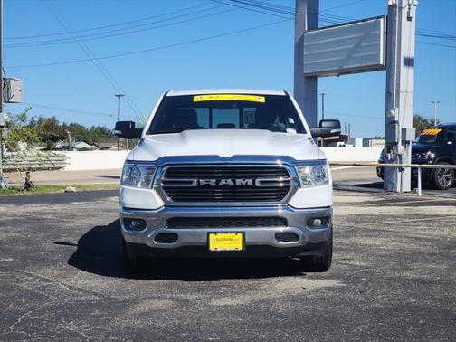 2021 RAM 1500 Big Horn Crew Cab 4x4 57' Box
