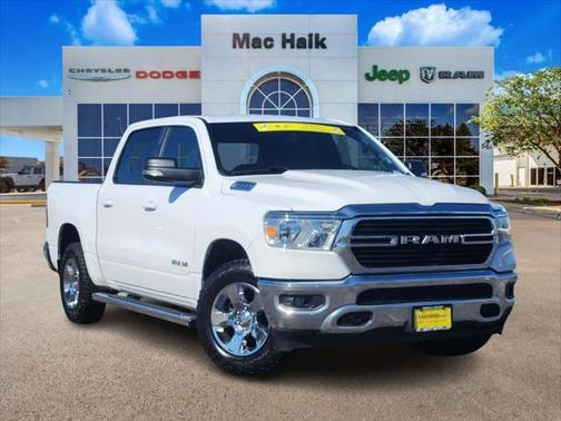 2021 RAM 1500 Big Horn Crew Cab 4x4 57' Box