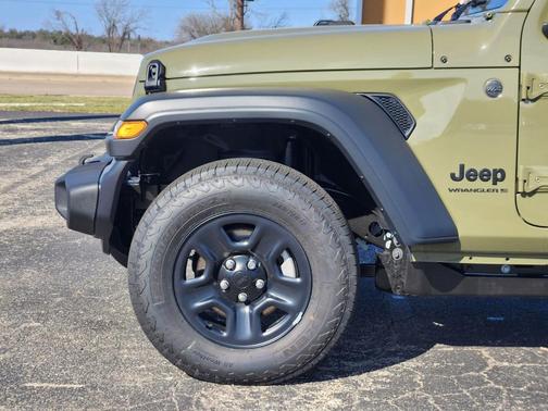 41 2026 Jeep Wrangler Sport