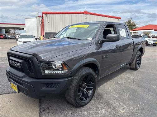 2024 RAM 1500 Classic Warlock Crew Cab 4x2 57' Box