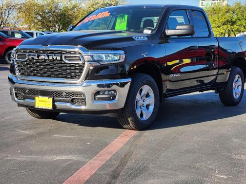 Diamond Black 2026 RAM 1500 Big Horn/Lone Star