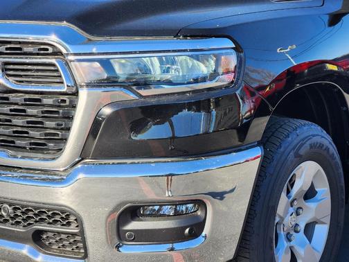 Diamond Black 2026 RAM 1500 Big Horn/Lone Star