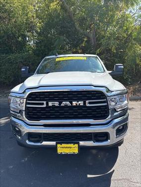 2024 RAM 2500 Big Horn Crew Cab 4x4 64' Box