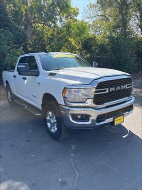 2024 RAM 2500 Big Horn Crew Cab 4x4 64' Box