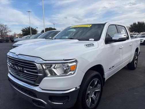 2024 RAM 1500 Laramie Crew Cab 4x2 57' Box