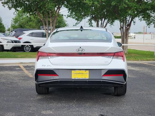 White 2025 Hyundai ELANTRA HEV Limited