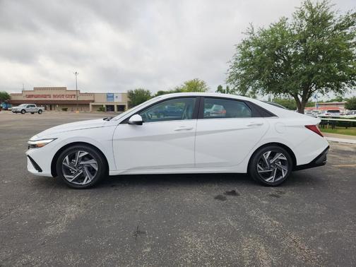 2025 Hyundai ELANTRA HEV Limited