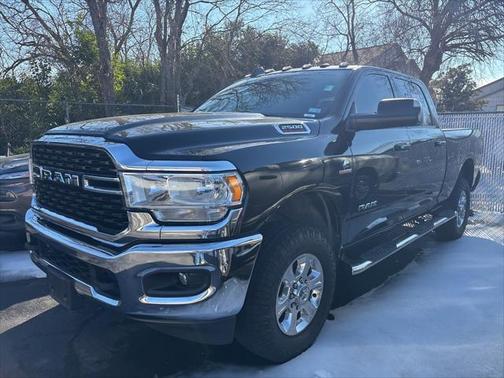 2022 RAM 2500 Lone Star Crew Cab 4x4 64' Box