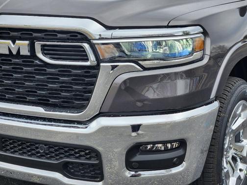 Granite Crystal Clearcoat Metallic 2026 RAM 1500 Big Horn/Lone Star