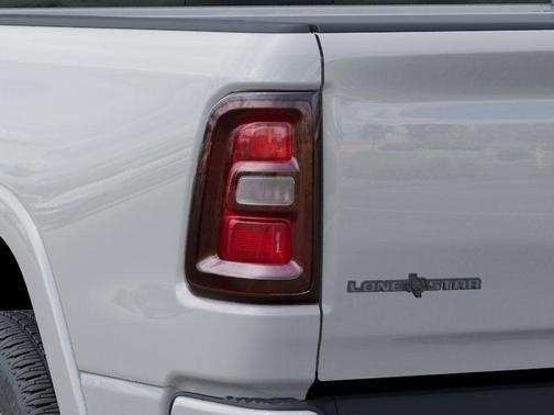 Bright White Clearcoat 2026 RAM 1500 Big Horn/Lone Star