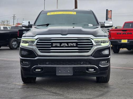 Diamond Black 2022 RAM 1500 Longhorn