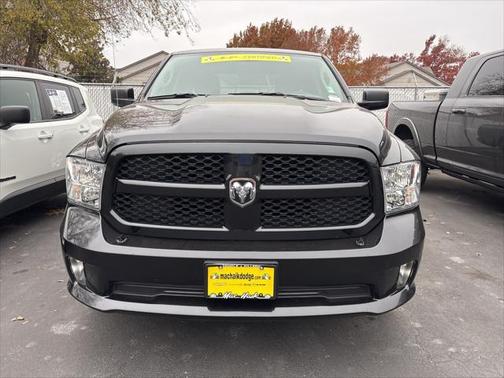 2017 RAM 1500 Express Quad Cab 4x2 64' Box