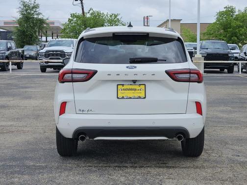 Star White 2024 Ford Escape ST-Line