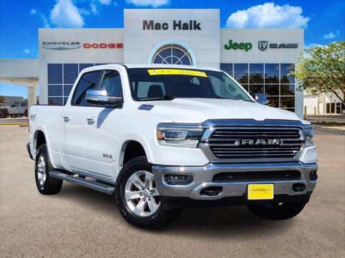 2022 RAM 1500 Laramie Crew Cab 4x4 64' Box