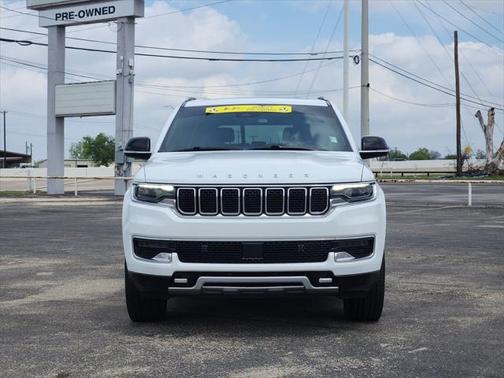 2023 Jeep Wagoneer Series II 4x2