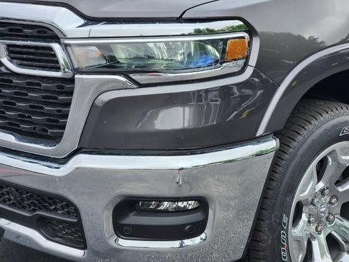 Granite Crystal Clearcoat Metallic 2026 RAM 1500 Big Horn/Lone Star