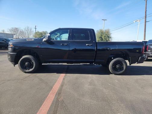 Diamond Black 2026 RAM 2500 Tradesman
