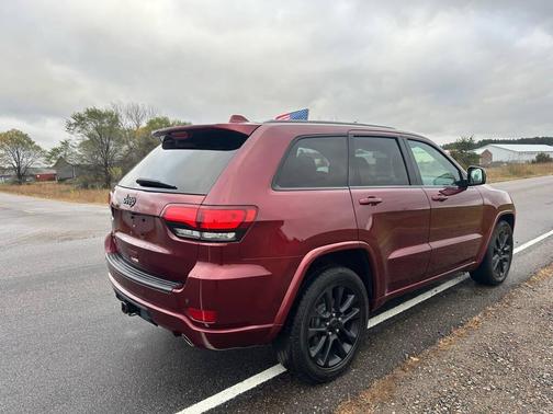 Velvet Red Pearlcoat 2019 Jeep Grand Cherokee Altitude