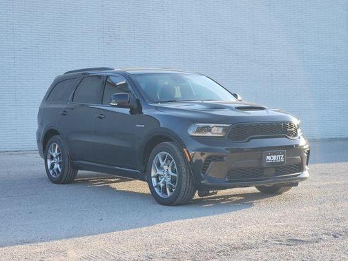 Black 2026 Dodge Durango GT HEMI V8
