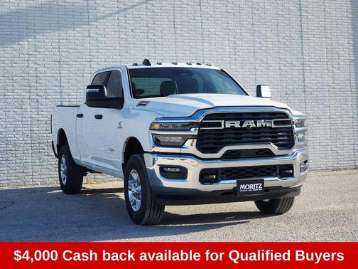 Bright White Clearcoat 2026 RAM 2500 Big Horn