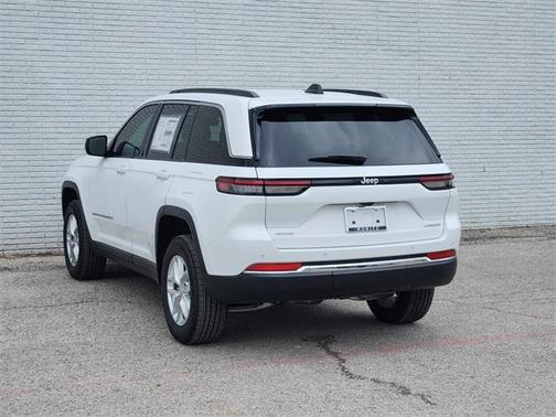 2025 Jeep Grand Cherokee Laredo X