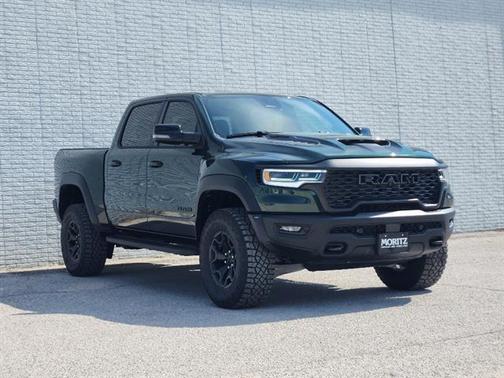 Serrano Red 2026 RAM 1500 RHO