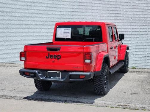 2025 Jeep Gladiator Sport
