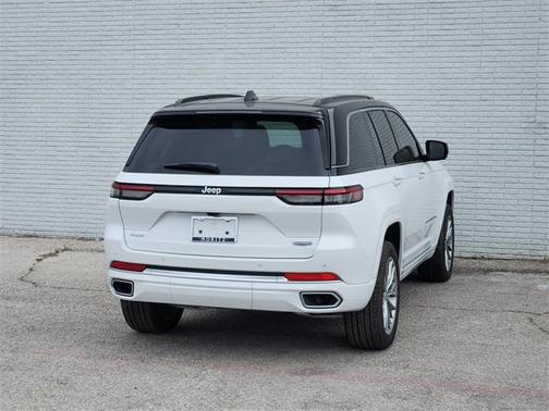 2025 Jeep Grand Cherokee Summit