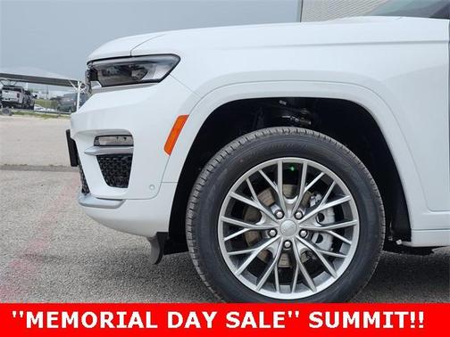 2025 Jeep Grand Cherokee Summit