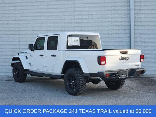 Bright White Clearcoat 2026 Jeep Gladiator Texas Trail