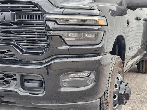 2025 RAM 3500 Laramie