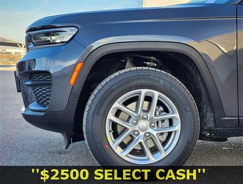 2025 Jeep Grand Cherokee Laredo X