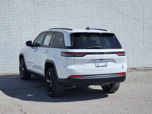 2026 Jeep Grand Cherokee Limited 4x2