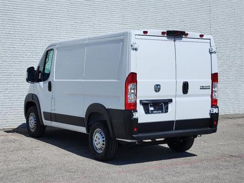 Bright White Clearcoat 2026 RAM ProMaster 1500 Low Roof