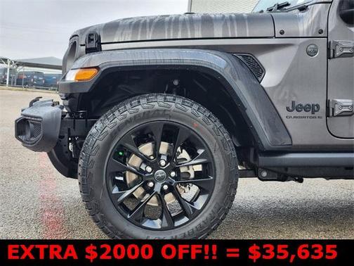 2025 Jeep Gladiator Sport