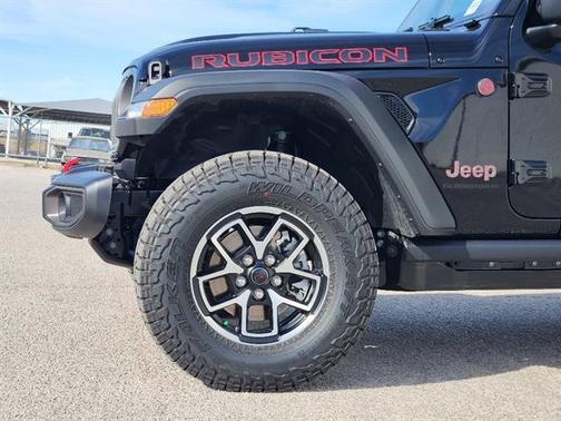 Black Clearcoat 2026 Jeep Gladiator Rubicon