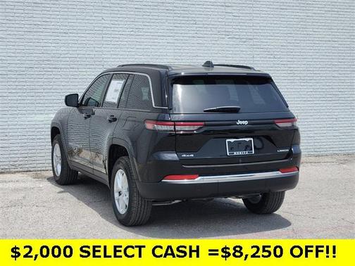 2025 Jeep Grand Cherokee Laredo X