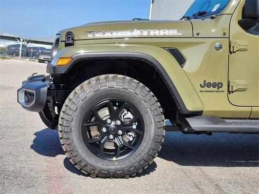 2025 Jeep Gladiator Sport